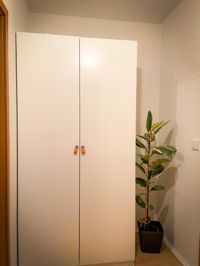 Schoenes Apartment Mit Terrasse Вюрцбург Екстериор снимка